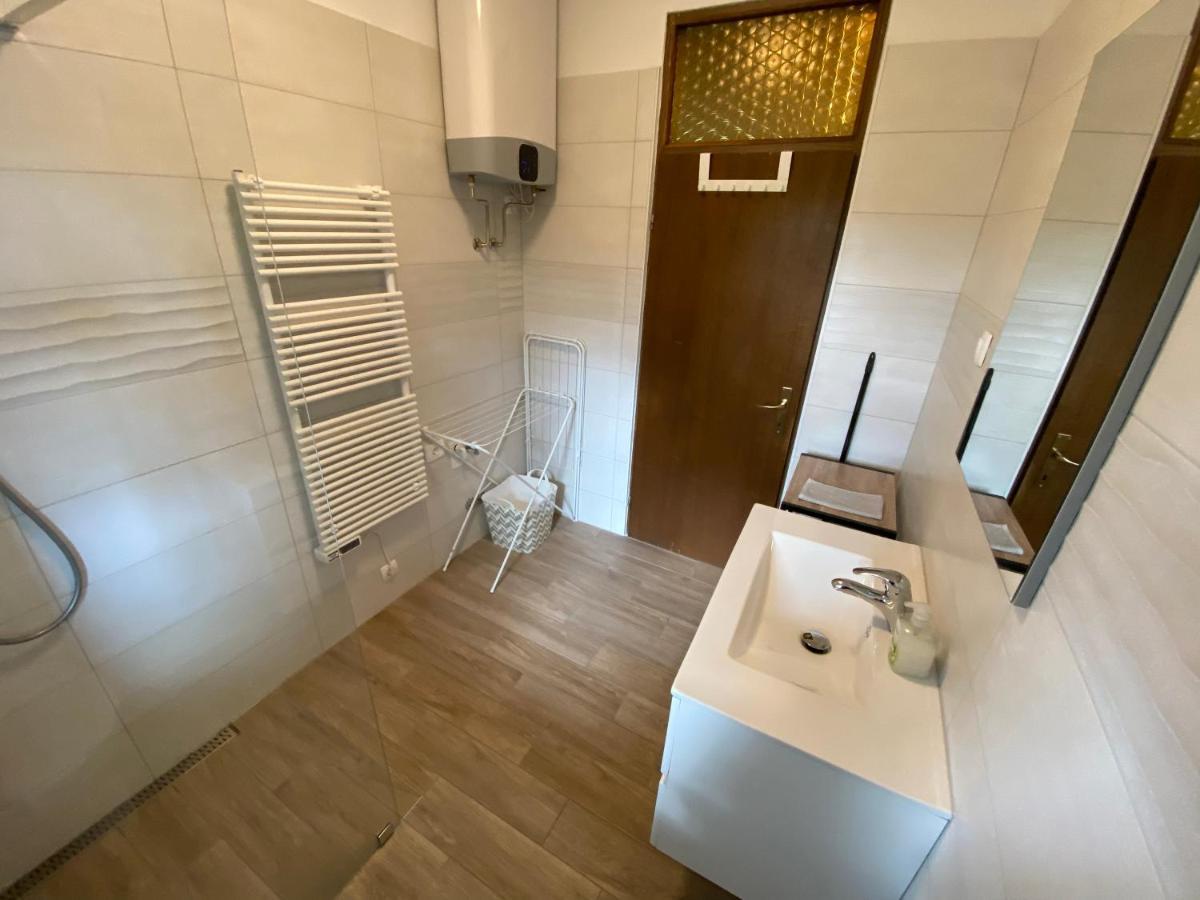Apartma Magnolija Нова-Горица Экстерьер фото