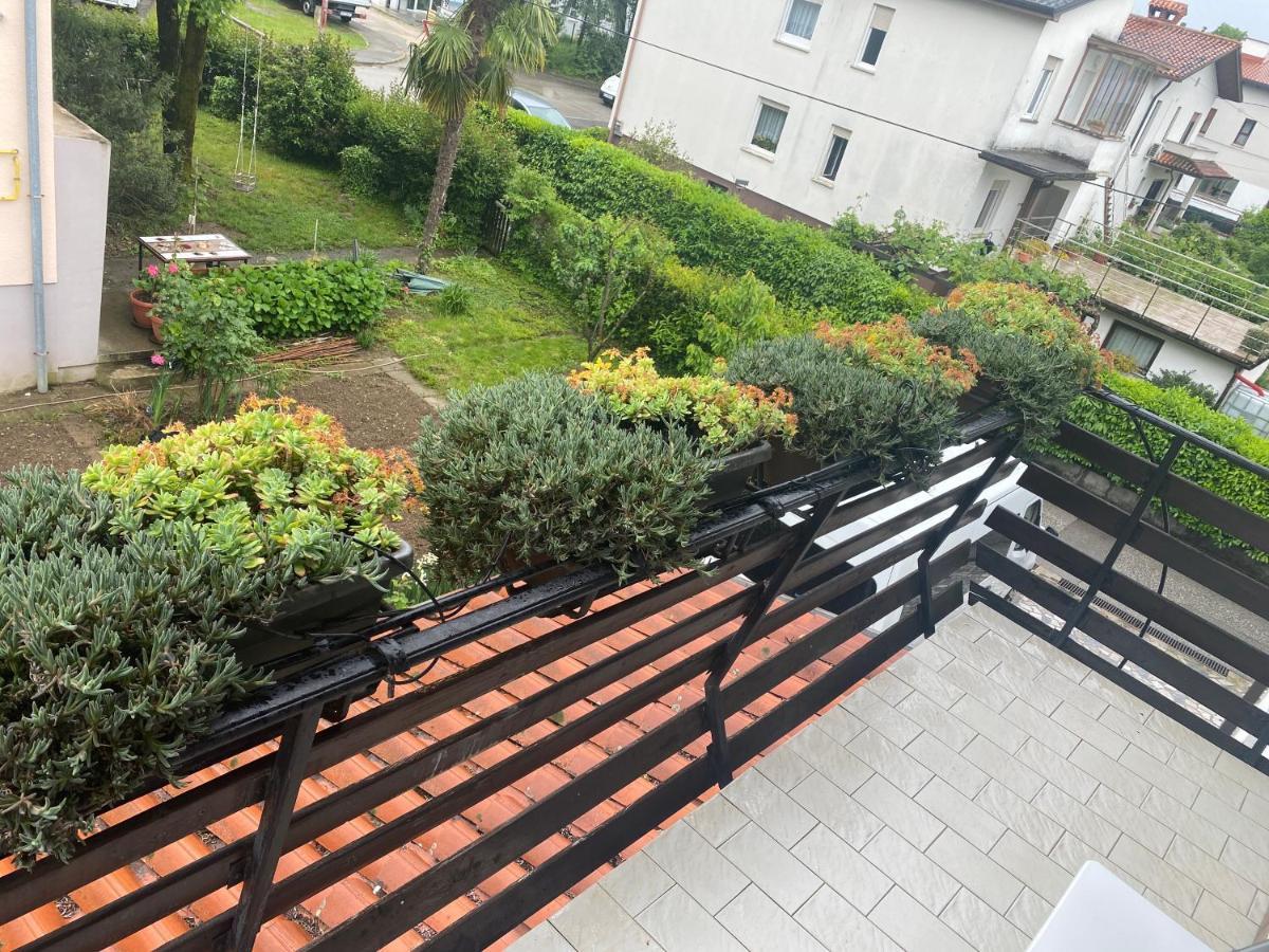 Apartma Magnolija Нова-Горица Экстерьер фото